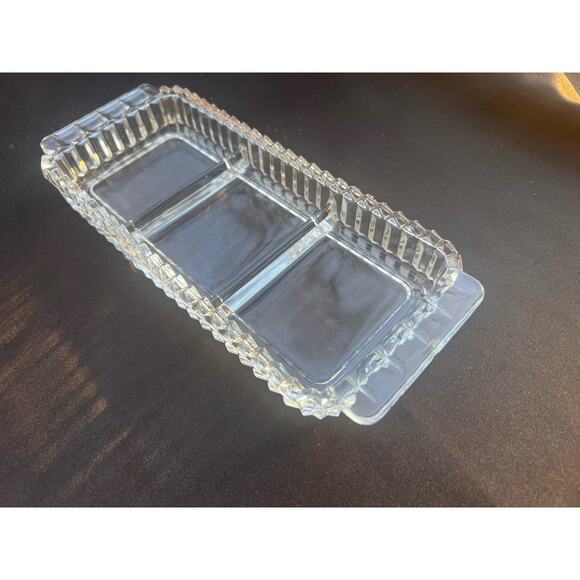 Vintage Divided Glass Relish tray - Picture 4 of 8